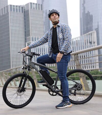 How to Choose the Right Electric Bike for a Tall Person