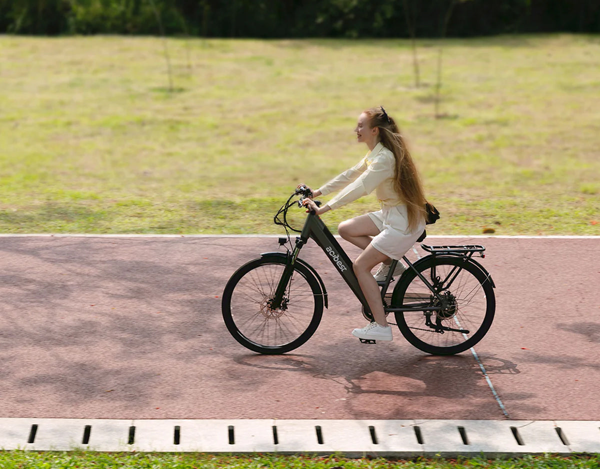 Core City Commuter Electric Bike