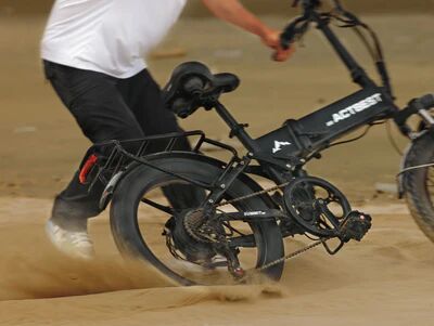 How Do Electric Mountain Bikes Improve Your Off-Road Riding?
