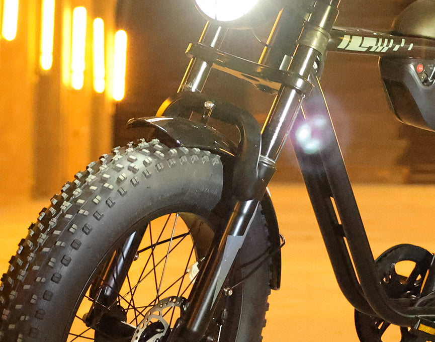 Dual-crown Suspension Fork.