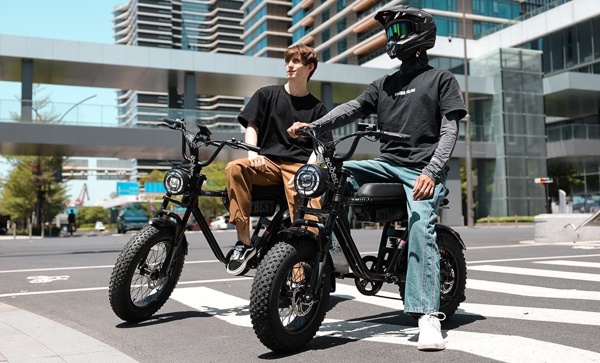 Moped-style Ebike
